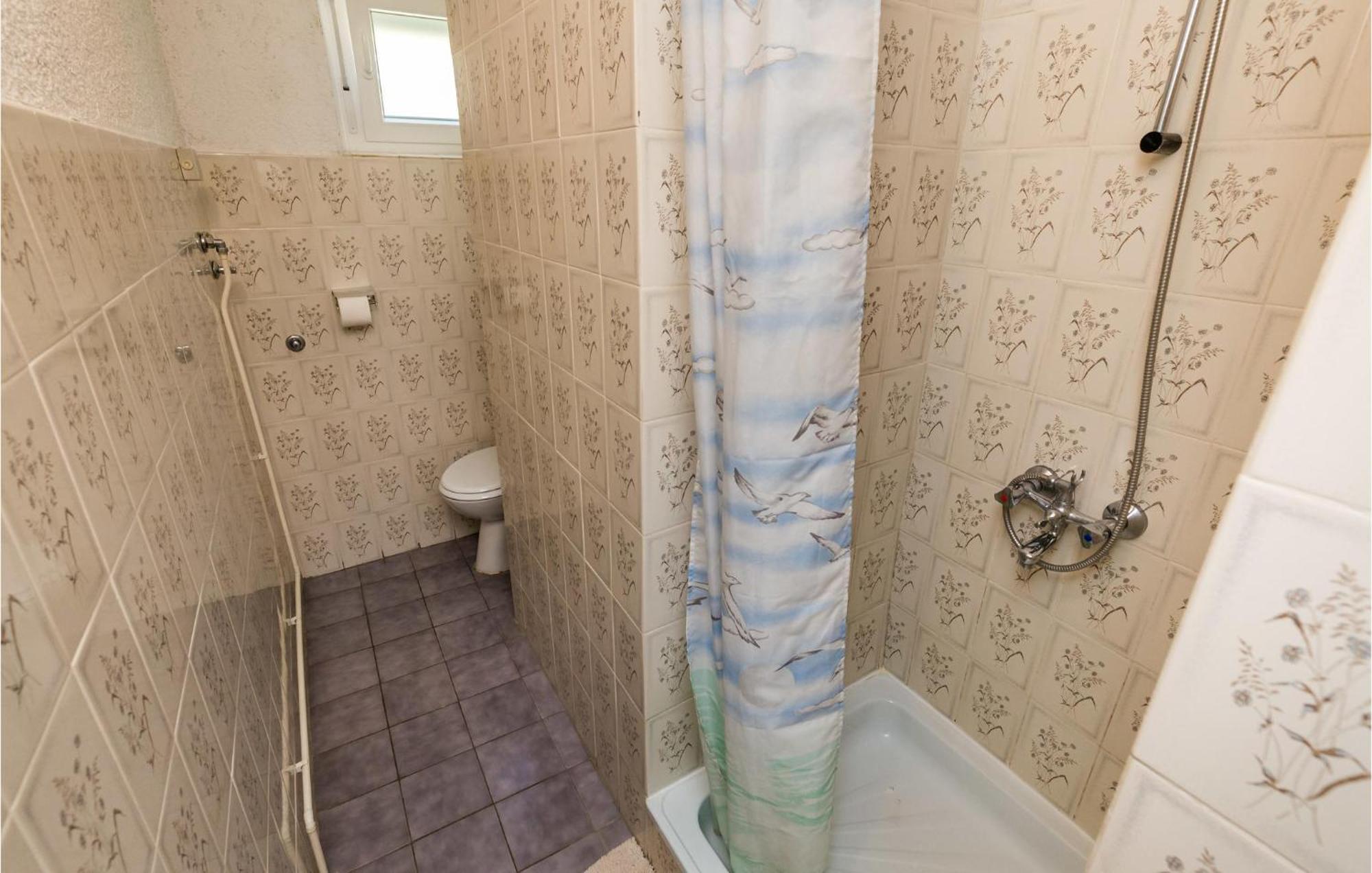 4 Bedroom Awesome Apartment In Sveti Juraj Exterior photo